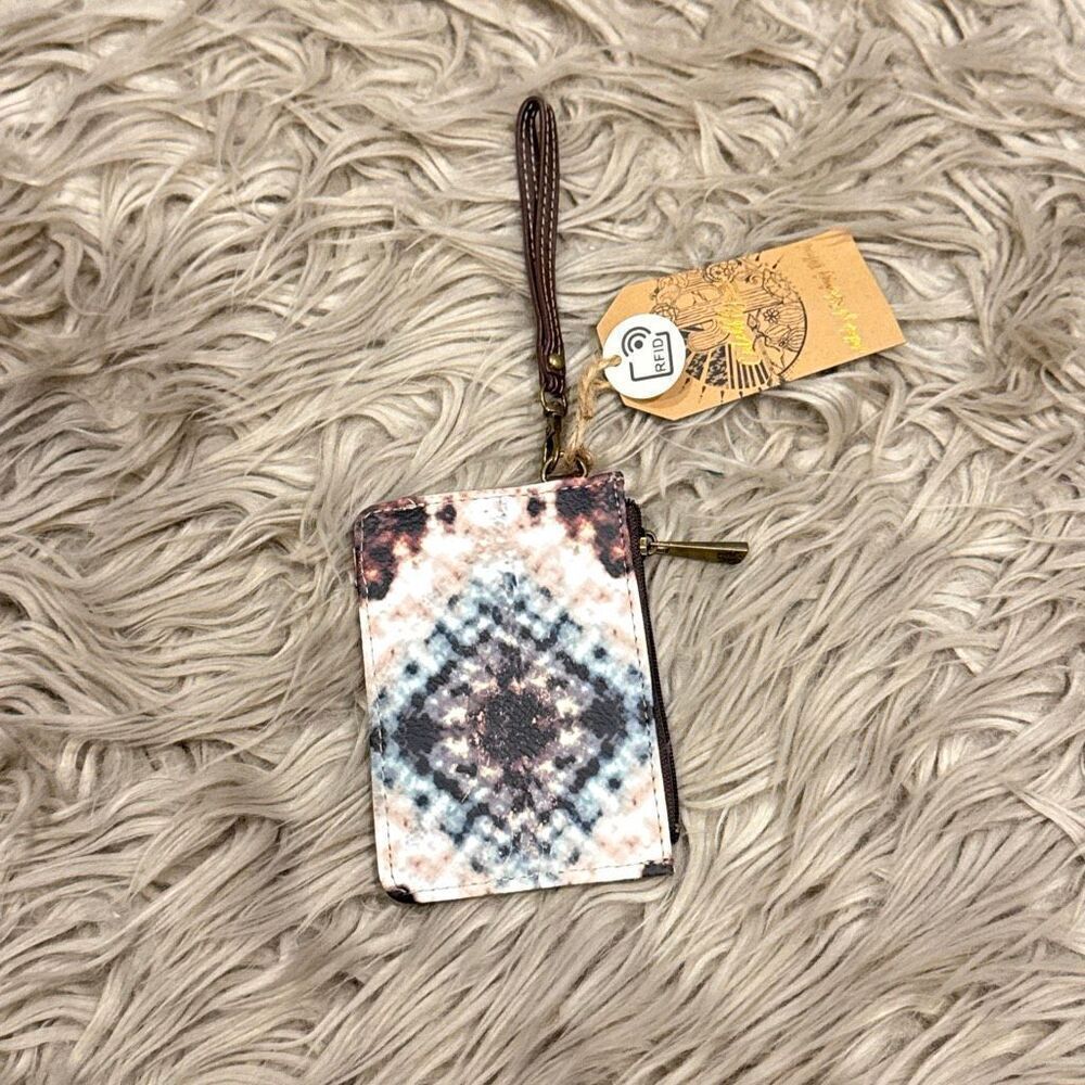 NWT wristlet wallet